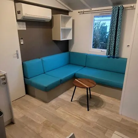 Campsite Le Neptune 4 Etoiles *